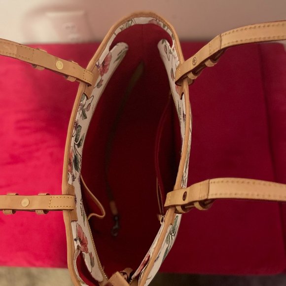 Dooney & Bourke Botanical Collection - Small  Leisure Shopper - Picture 3 of 7
